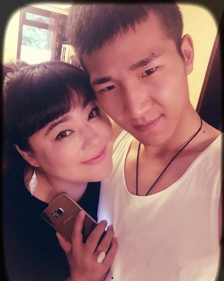 李菁菁老公直播最新爆料,婚姻内幕大曝光