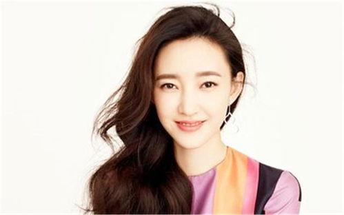 王丽坤姐弟恋爆料视频,揭秘娱乐圈新恋情真相