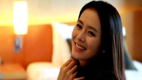 孙艺珍白夜行在线观看,孙艺珍演绎惊悚悬疑，在线观看揭秘人性深渊