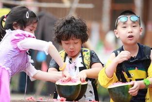 娱乐吃瓜的照片