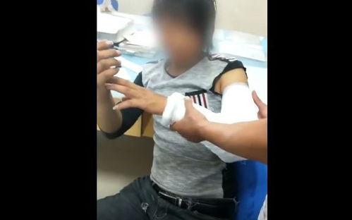 网红吃瓜跳舞视频,欢乐瞬间引爆网络