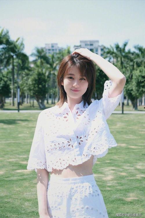 网红小李老师吃瓜,吃瓜成瘾，揭秘娱乐圈幕后真相