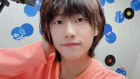 网红小李老师吃瓜,吃瓜成瘾，揭秘娱乐圈幕后真相