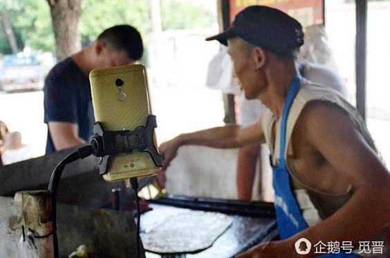 爆料网红大叔视频,视频爆料背后的故事