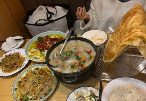 东北饮食爆料视频播放,揭秘热门饮食爆料视频背后的美味故事