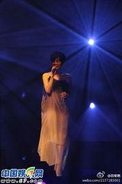 赵薇爆料王菲唱歌视频,赵薇意外爆料，网友直呼惊艳！