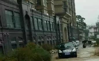 南阳一步行街爆料视频,这画面太美了！