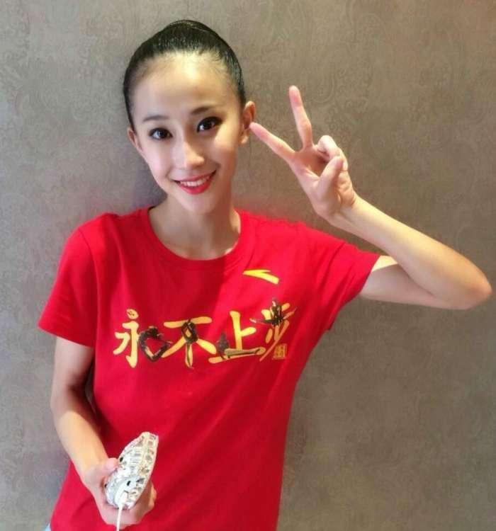 娱乐圈爆料豆豆是谁,豆豆身份揭秘，真相令人震惊！